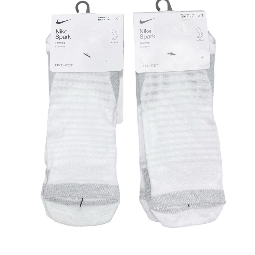 Lot of 2 Nike Spark Cushioned No-Show Running Socks Men's 8-9.5 / Women's 9.5-11